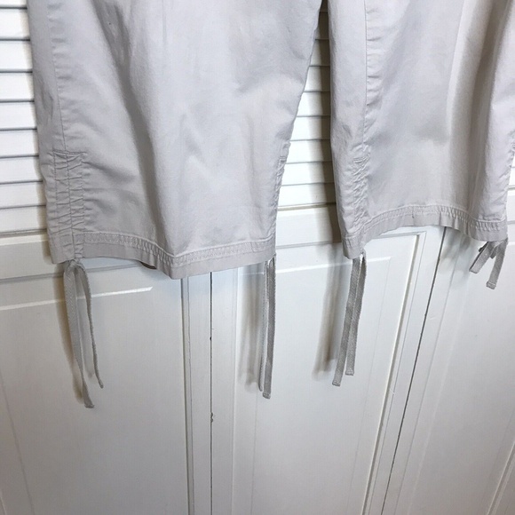 Kim Rogers Size 16 Stretch Cargo Capri Pants Drawstring Hemline Tan Casual Khaki - Picture 6 of 9